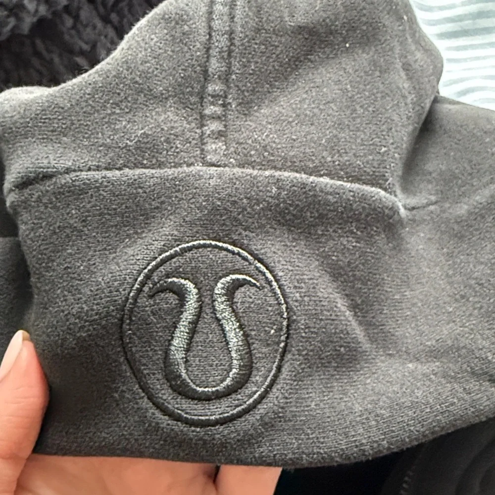GREAT CONDITION! lululemon athletica oversized half-zip scuba hoodie all black - Picture 3 of 5
